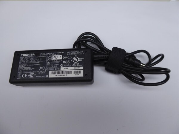 ORIGINAL Toshiba Notebook Ladegerät Netzteil 60W (15V / 4A) + Stromkabel A Si.