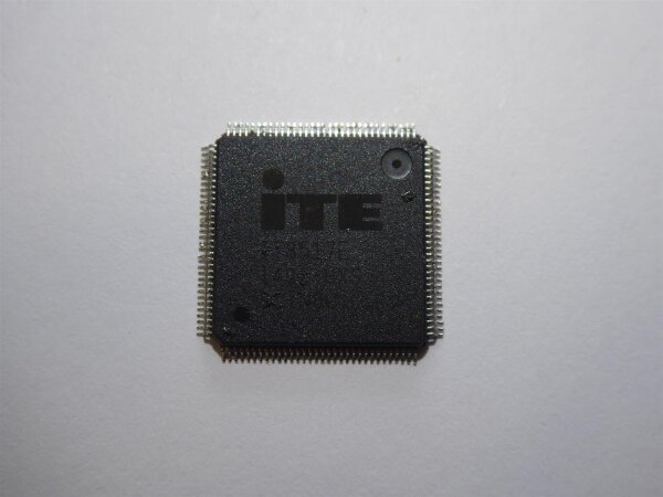 Asus   X550C IC Chip IT8517E aus Board  X550C