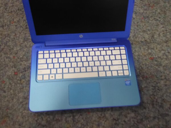 HP Stream 13  2GB RAM / 32GB SSD / 14" HD