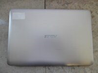 Asus R558U  I5-7200 8GB RAM  128GB SSD / 15,6"  Full HD LED Display