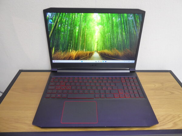 Acer Nitro7  AN715-51 Gaming Notebook i5 -  GTX 1650