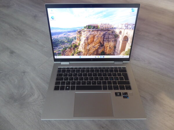 HP Elitebook X360 1040 G9  i7-11255U  16GB / 512GB SSD 14" Full HD Touch