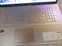 Asus VivoBook 17 D712D Notebook AMD Ryzen  8GB-240GB SSD,...