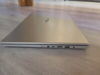 Asus VivoBook 17 D712D Notebook AMD Ryzen  8GB-240GB SSD, Win 11