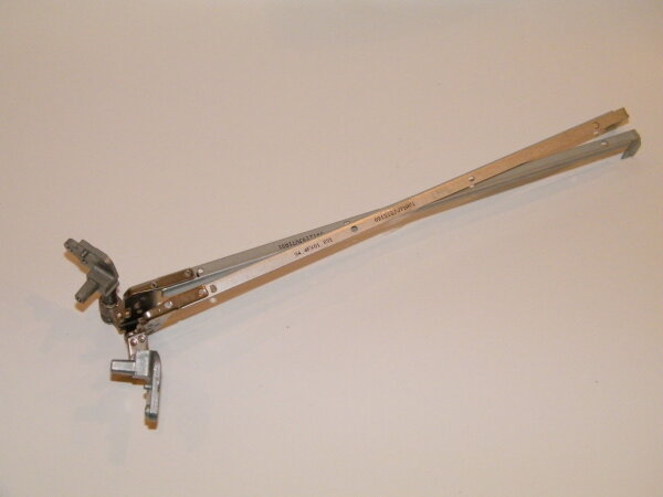 Acer Aspire 7740 Displayscharniere inkl Leiste Hinge L+R 34.4FX1.001 #2073