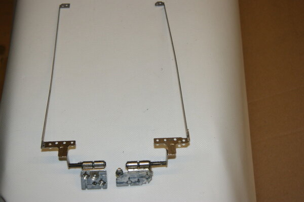 Lenovo Ideapad Y660 Displayscharniere + Leisten L + R FBKL3007010  #2180