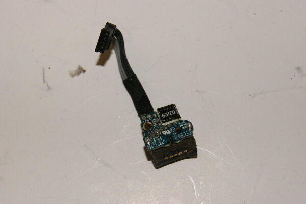 Apple Macbook A1181 13,3" Powerbuchse Strombuchse + Kabel 820-1966-A #2359