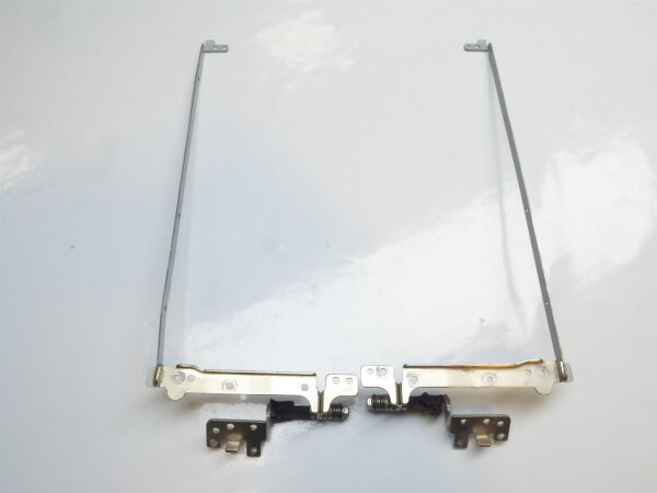 Toshiba Satellite A500-1EK Display Scharniere incl. Leisten L+R AM077000 #2587