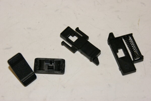 IBM/Lenovo G570 Akku Verschluss Mechanismus komplett #2397