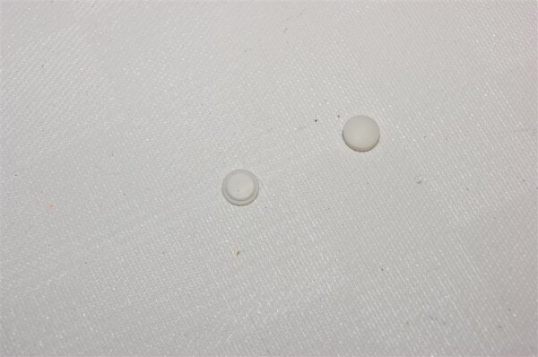 Belinea o.book.5 Gummi Noppen für das Display zwei Stück #2818