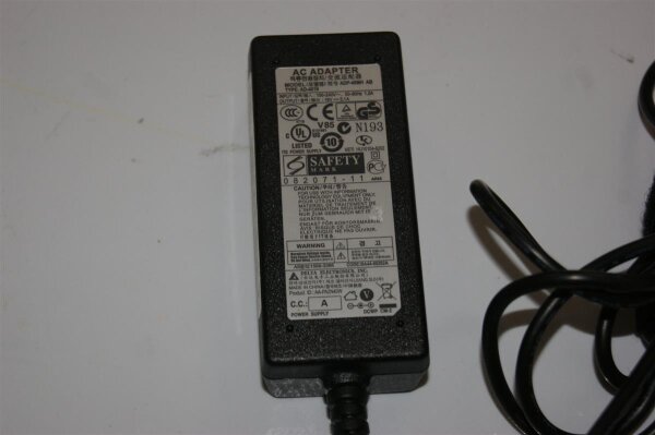 ORIGINAL Netzteil Samsung ADP-40MH AB 19V 2,1A #3440_02