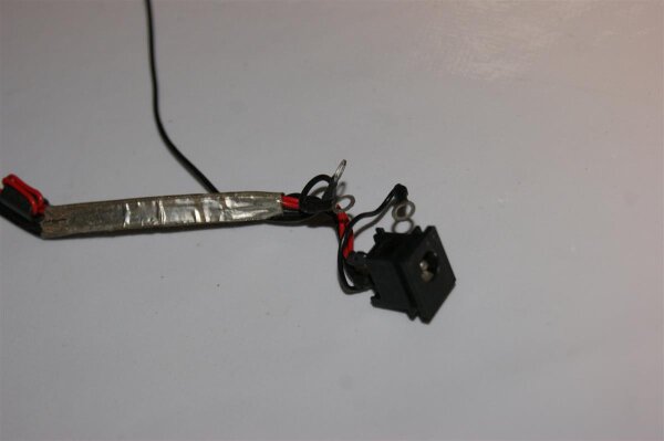 Toshiba Satellite P300-1BN Strombuchse Powerbuchse mit Kabel #3481