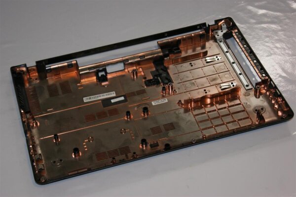 Medion Akoya P6640 MD 99220 Gehäuse Unterteil Schale 39.4UY02.004 #3489