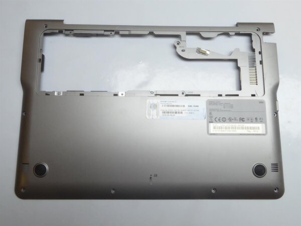 Samsung Serie 5 530U3C Gehäuseunterteil BA75-03713D #4139